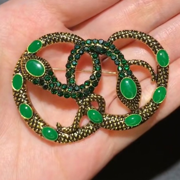 Serpenti Green Elegant Gold Brooch - Picture 1 of 4